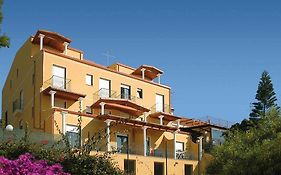 Lu' Hotel Maladroxia SantʼAntìoco Exterior photo